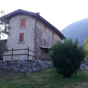 Ca Dei Casai Apartment, Di Garda E Relax. Feriehus